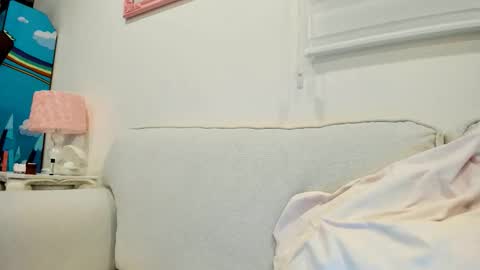 cherrycute666 online show from December 2025 01:46:02 AM