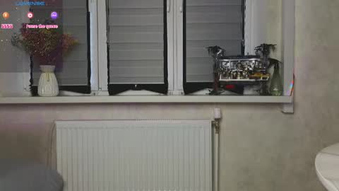 Lysia online show from April 2026 02:11:02 PM