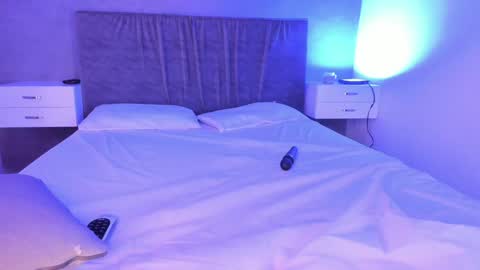 Snapshot of cherrysnow_ chatting on February 2025 10:00:01 AM Cherry online show from February 2025 10:00:01 AM