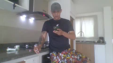 Snapshot of cherryvibes69 chatting on January 2026 05:16:01 PM --- online show from January 2026 05:16:01 PM