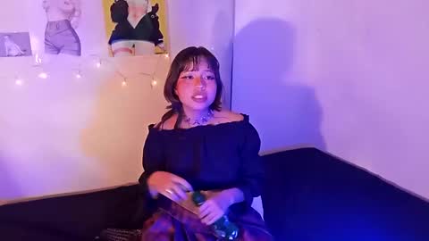Snapshot of cherrywitchy chatting on December 2024 02:12:02 AM Cherry online show from December 2024 02:12:02 AM