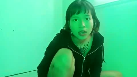 Snapshot of cherrywitchy chatting on December 2024 10:05:01 PM Cherry online show from December 2024 10:05:01 PM