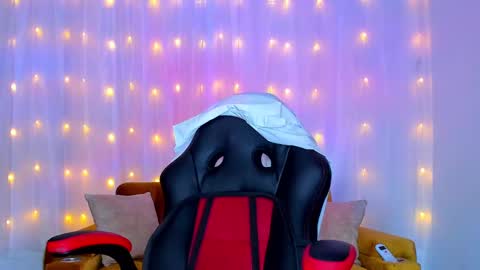 Snapshot of cherylbutler chatting on December 2024 02:08:02 AM Cheryl online show from December 2024 02:08:02 AM