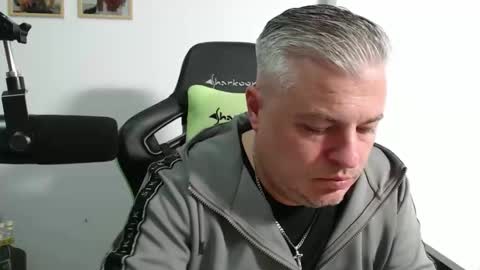 ChiefGrayHead online show from May 2026 04:26:01 PM