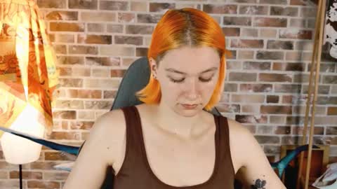 Snapshot of chillsnail_bro chatting on October 2025 05:27:01 AM Bella online show from October 2025 05:27:01 AM