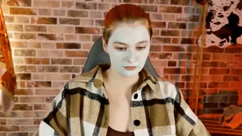 Snapshot of chillsnail_bro chatting on October 2025 05:11:02 AM Bella online show from October 2025 05:11:02 AM