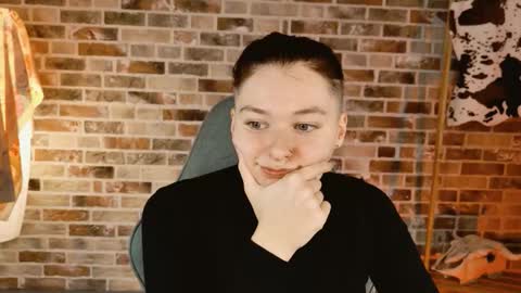 Snapshot of chillsnail_bro chatting on December 2025 09:07:01 AM Bella online show from December 2025 09:07:01 AM