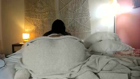 yoursensualparadise online show from November 2025 11:43:02 AM