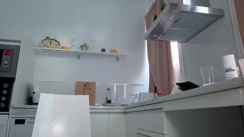 yoursensualparadise online show from June 2026 09:01:02 AM