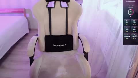 Snapshot of chilly__willy chatting on February 2026 06:19:02 AM Mark online show from February 2026 06:19:02 AM