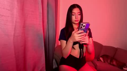 Snapshot of chinicr18 chatting on March 2026 11:09:01 PM chinicr18 online show from March 2026 11:09:01 PM