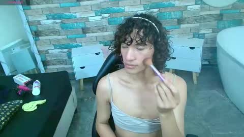 chipi_tay online show from January 2026 07:04:02 PM