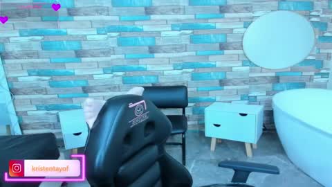 chipi_tay online show from January 2026 07:15:02 PM