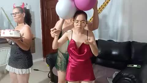 chiquitahot69 online show from November 2025 11:48:01 PM