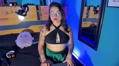 Chloeallennn  online show from March 2026 01:28:02 PM
