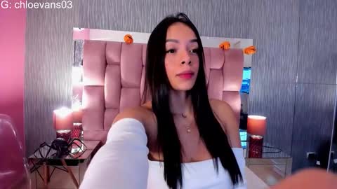 Chloe online show from October 2025 11:40:01 AM