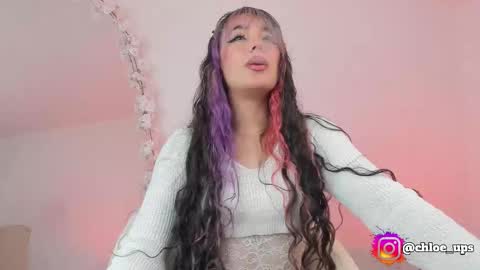 Chloe  online show from February 2026 03:44:02 AM