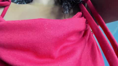 chloe online show from January 2025 09:32:01 PM