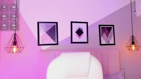 Chloe online show from February 2025 06:24:01 PM