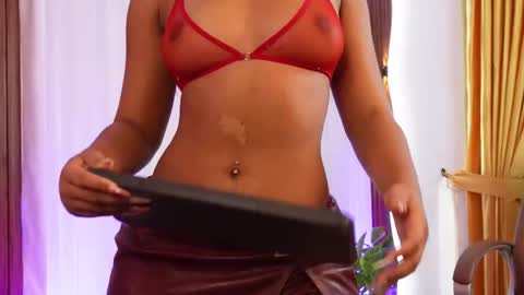 Chloe online show from March 2026 12:12:02 PM