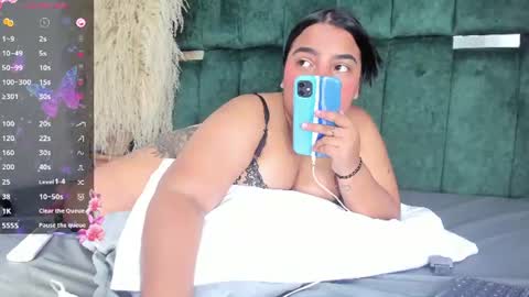 Snapshot of chloe_jackson25 chatting on July 2026 07:07:02 PM Chloe online show from July 2026 07:07:02 PM