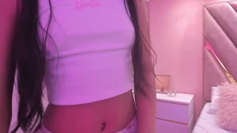 Snapshot of chloe_larson chatting on May 2026 11:26:02 AM Chloe online show from May 2026 11:26:02 AM