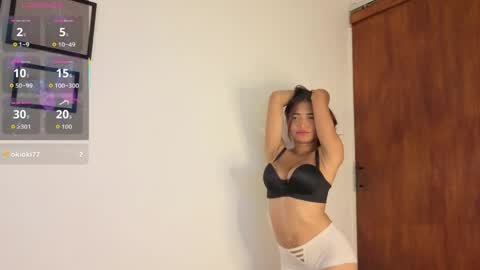 Snapshot of chloe_madisson chatting on March 2026 01:39:01 PM chloe online show from March 2026 01:39:01 PM