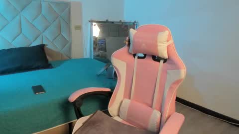 Snapshot of chloe_miller_7 chatting on February 2026 07:10:02 PM Chloe online show from February 2026 07:10:02 PM