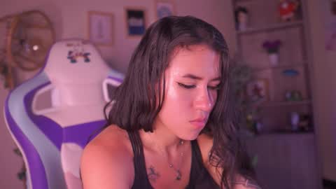 Snapshot of chloe_moonss chatting on March 2026 08:48:01 PM Chloe online show from March 2026 08:48:01 PM