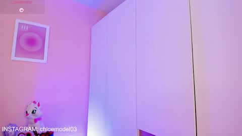 Chloe  online show from April 2026 06:52:01 AM