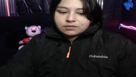 chloe_smith5 online show from March 2026 01:01:01 PM