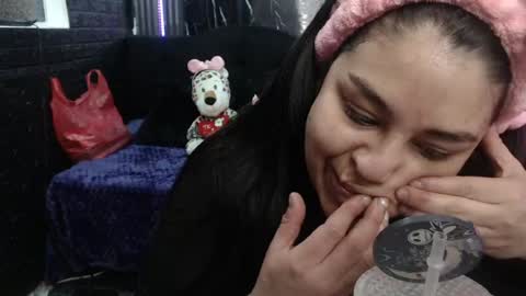 Snapshot of chloe_smith5 chatting on June 2026 01:26:01 PM chloe_smith5 online show from June 2026 01:26:01 PM