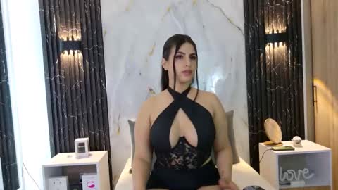 chloe online show from January 2026 10:37:01 PM