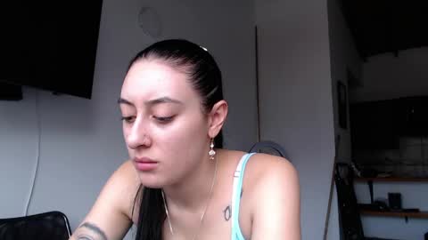Chloe  online show from May 2026 09:00:02 PM