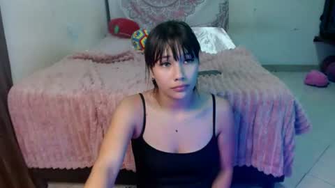 chloe_xsex online show from July 2026 04:10:01 AM