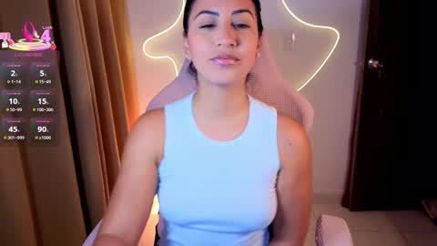 Snapshot of chloebum_ chatting on December 2025 11:07:01 AM Chloe online show from December 2025 11:07:01 AM