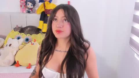 Chloe online show from November 2025 09:09:01 PM