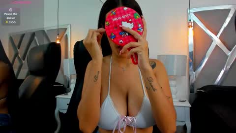  Chloe Harper  online show from September 2025 02:44:02 PM