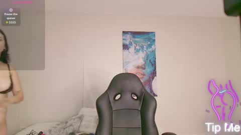 Melisa online show from November 2025 11:32:02 AM