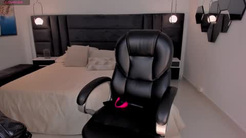 Snapshot of chloemanson chatting on December 2024 09:52:02 PM Chloe OF chloemanson online show from December 2024 09:52:02 PM