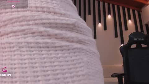 Snapshot of chloemanson chatting on February 2025 09:14:01 PM Chloe OF chloemanson online show from February 2025 09:14:01 PM