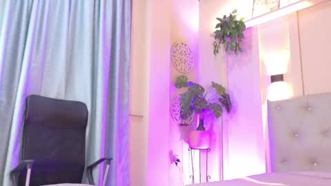 Snapshot of chloerossee chatting on December 2025 01:11:01 AM Chloe rosse online show from December 2025 01:11:01 AM