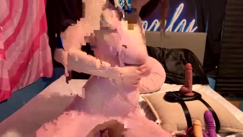 Snapshot of chloesbigboobs chatting on January 2025 05:05:02 AM Chloes Big Boobs online show from January 2025 05:05:02 AM
