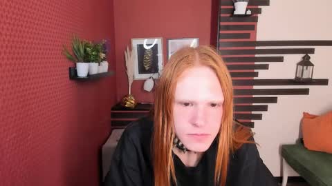 Chloe online show from October 2025 10:57:02 AM