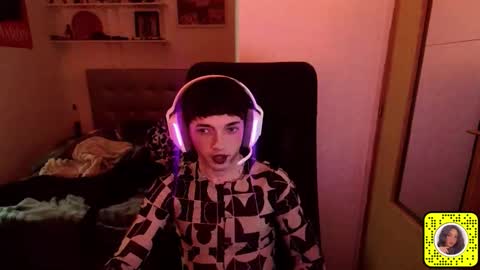 chloevenommm online show from May 2026 03:57:02 AM