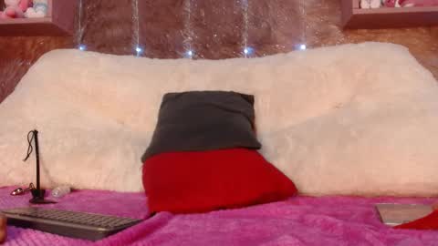 chlooe_zoe online show from March 2025 10:36:02 PM