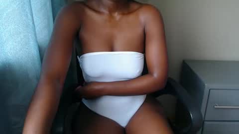 Daisy online show from November 2025 08:52:02 AM