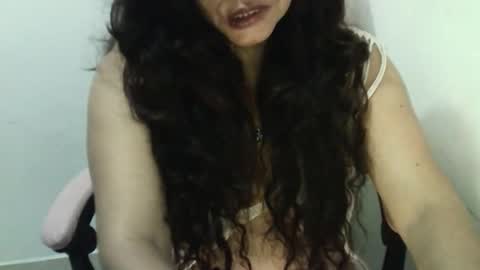 chochohot45 online show from December 2025 12:32:02 PM