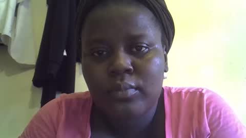 Paula online show from April 2026 12:06:02 PM