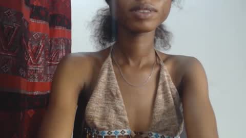 Snapshot of choco_petitqueen chatting on December 2024 06:04:02 PM choco_petitqueen online show from December 2024 06:04:02 PM